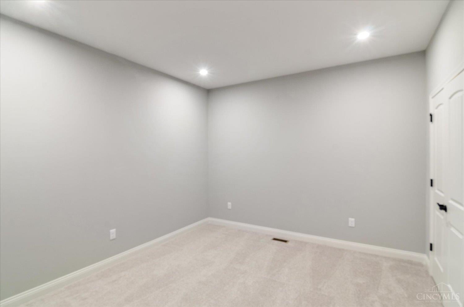 This home — photo 14