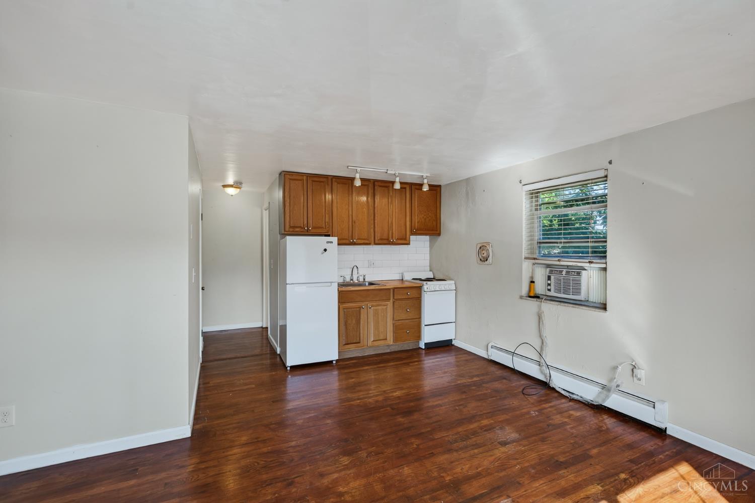 6496 Spruce Street, Elmwood Place, OH, 45216 — photo 14