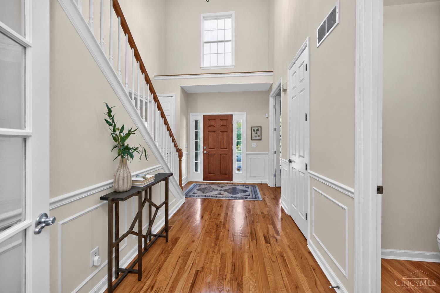 Photo 2 of Single family home for sale at 9617 Stonemasters Dr, Symmes Twp, OH 45140 | MLS# 1892412 | Listing updated on 2026-09-14
