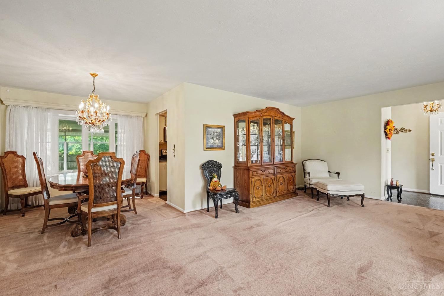 Photo 2 of Single family home for sale at 1907 Stockton Dr, Loveland, OH 45140 | MLS# 1893863 | Listing updated on 2026-09-16