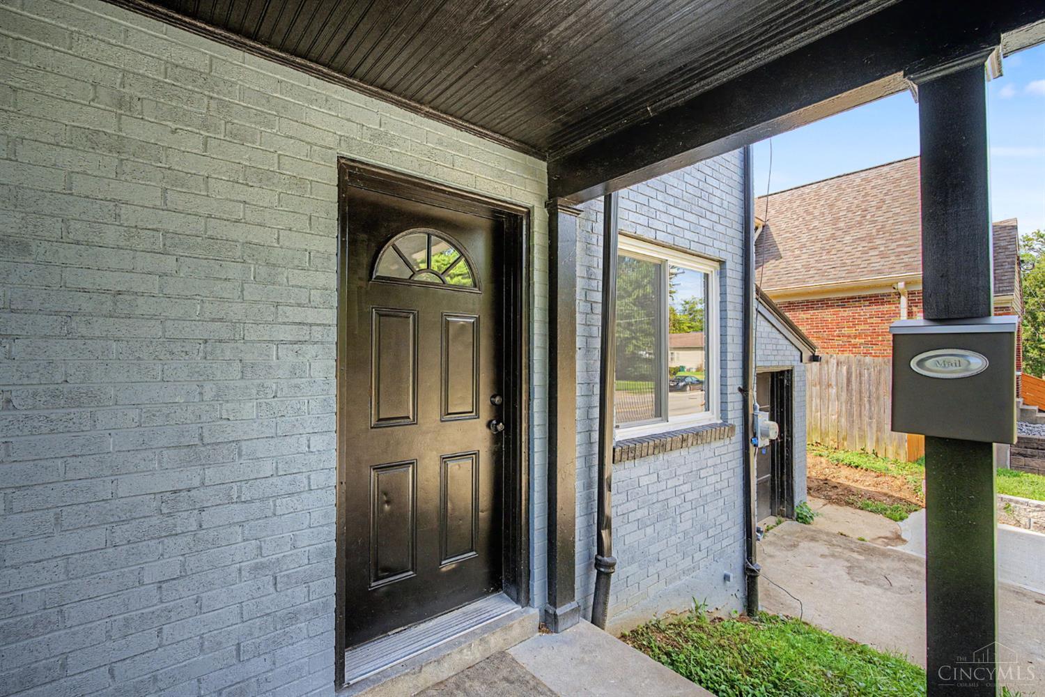 1127 Cedar Avenue, Cincinnati, OH, 45244 — photo 9