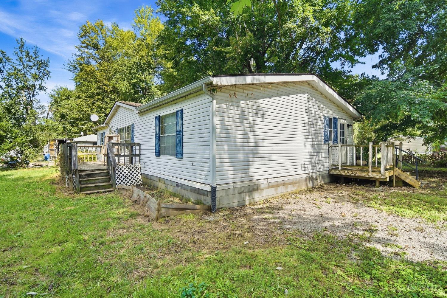Photo 3 of Single family home for sale at 1921 Amiott Ln, Sterling Twp, OH 45154 | MLS# 1893926 | Listing updated on 2026-09-16