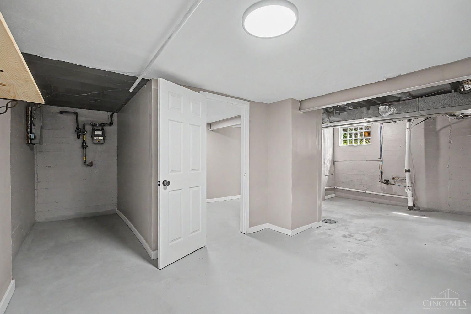1127 Cedar Avenue, Cincinnati, OH, 45244 — photo 29