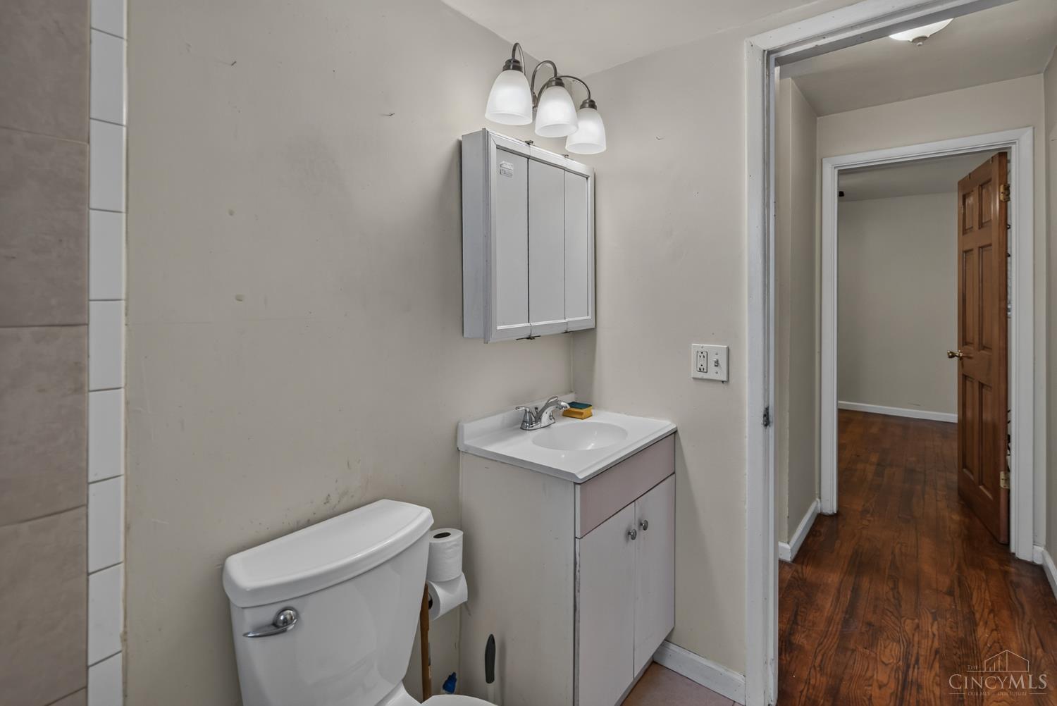 6496 Spruce Street, Elmwood Place, OH, 45216 — photo 24