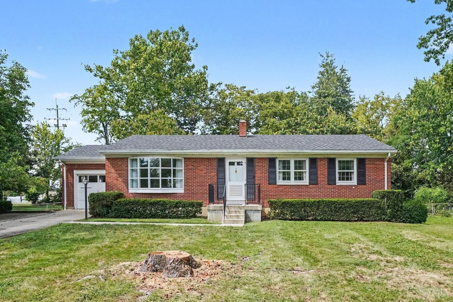 Photo 1 of Single family home for sale at 9811 Lorelei Dr, Springfield Twp., OH 45231 | MLS# 1893856 | Listing updated on 2026-09-17