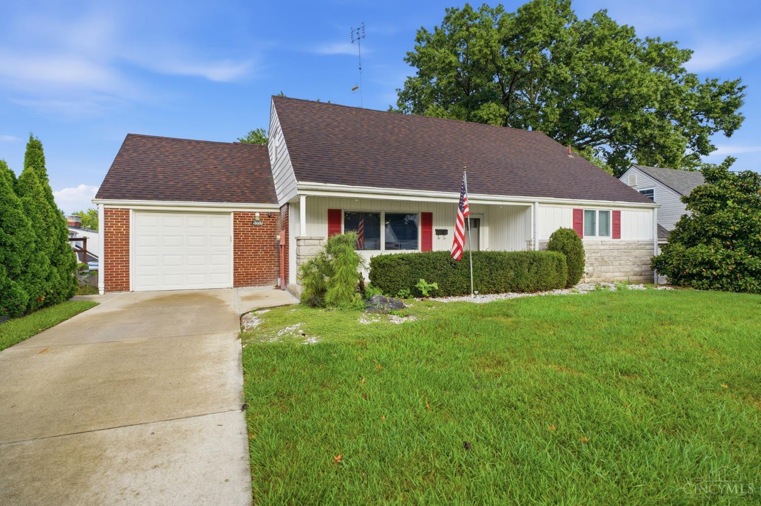 Photo 2 of Single family home for sale at 5557 Fairwood Rd, Green Twp, OH 45239 | MLS# 1893182 | Listing updated on 2026-09-15