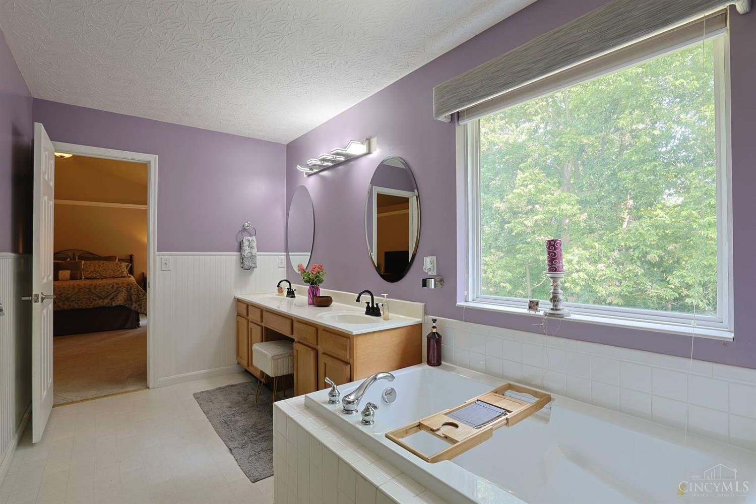 1147 Stableview Circle, Hamilton Twp, OH, 45039 — photo 24