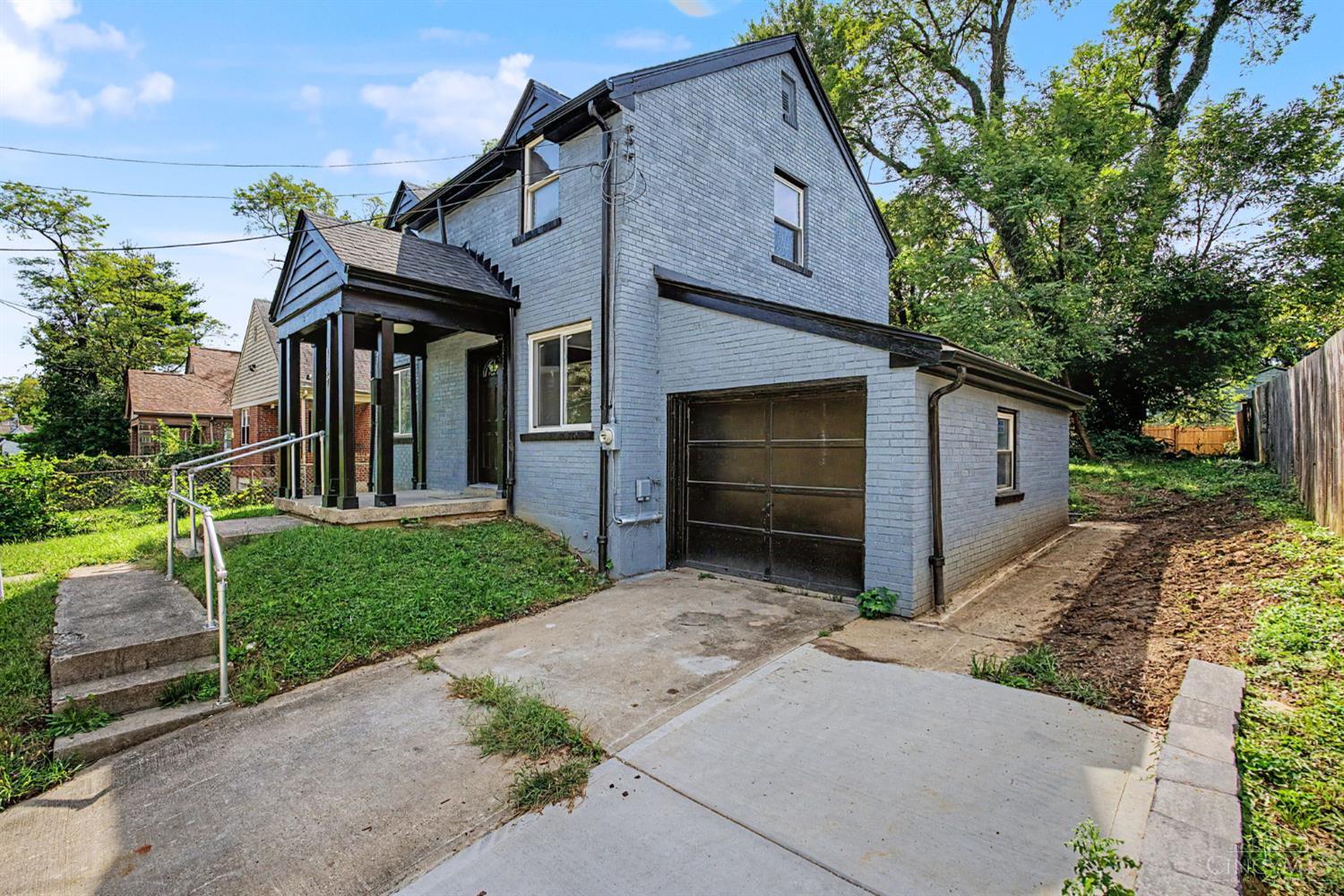 1127 Cedar Avenue, Cincinnati, OH, 45244 — photo 6