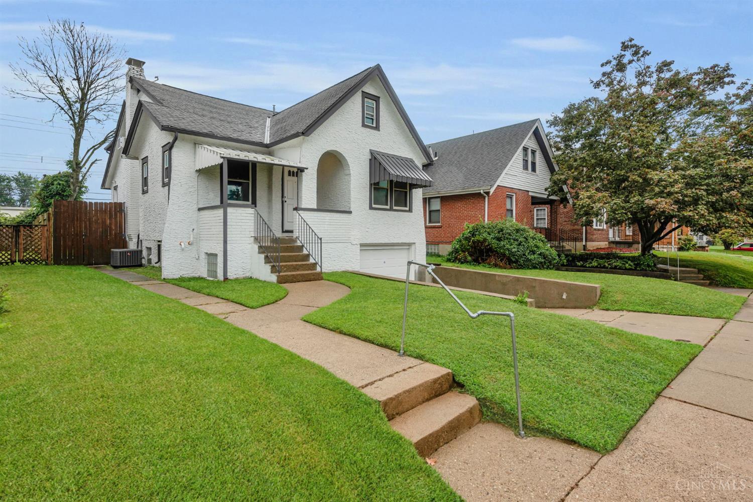 Photo 3 of Single family home for sale at 8318 Marley St, Springfield Twp., OH 45216 | MLS# 1893808 | Listing updated on 2026-09-16
