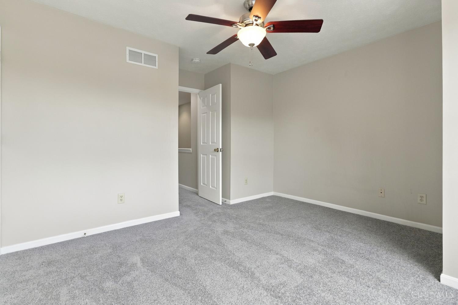 7576 Lake Pointe, Hamilton Twp, OH, 45039 — photo 24