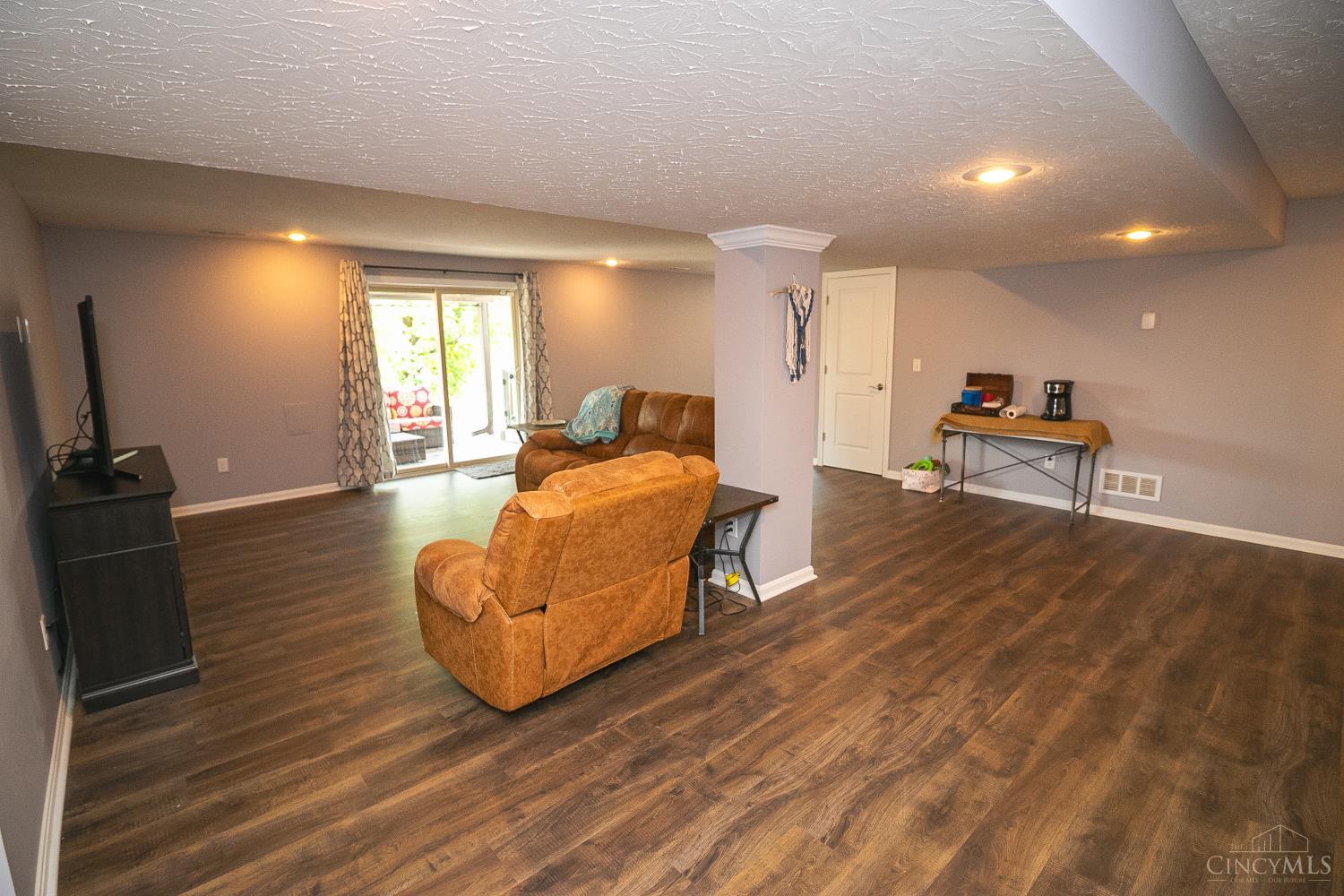 1331 Peregrine Way, Hamilton, OH, 45013 — photo 32