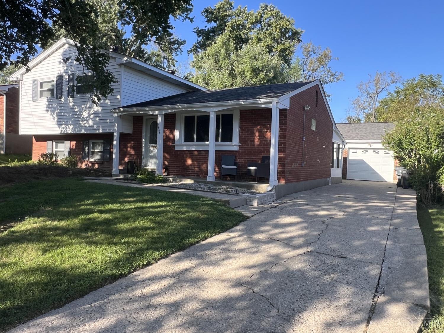 Photo 1 of Single family home for sale at 10959 Thornview Dr, Sharonville, OH 45241 | MLS# 1893531 | Listing updated on 2026-09-14