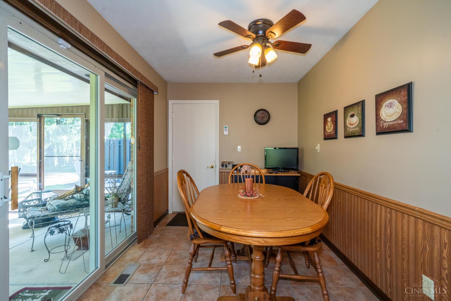8972 Deep Forest Lane, Washington Twp, OH, 45458 — photo 9