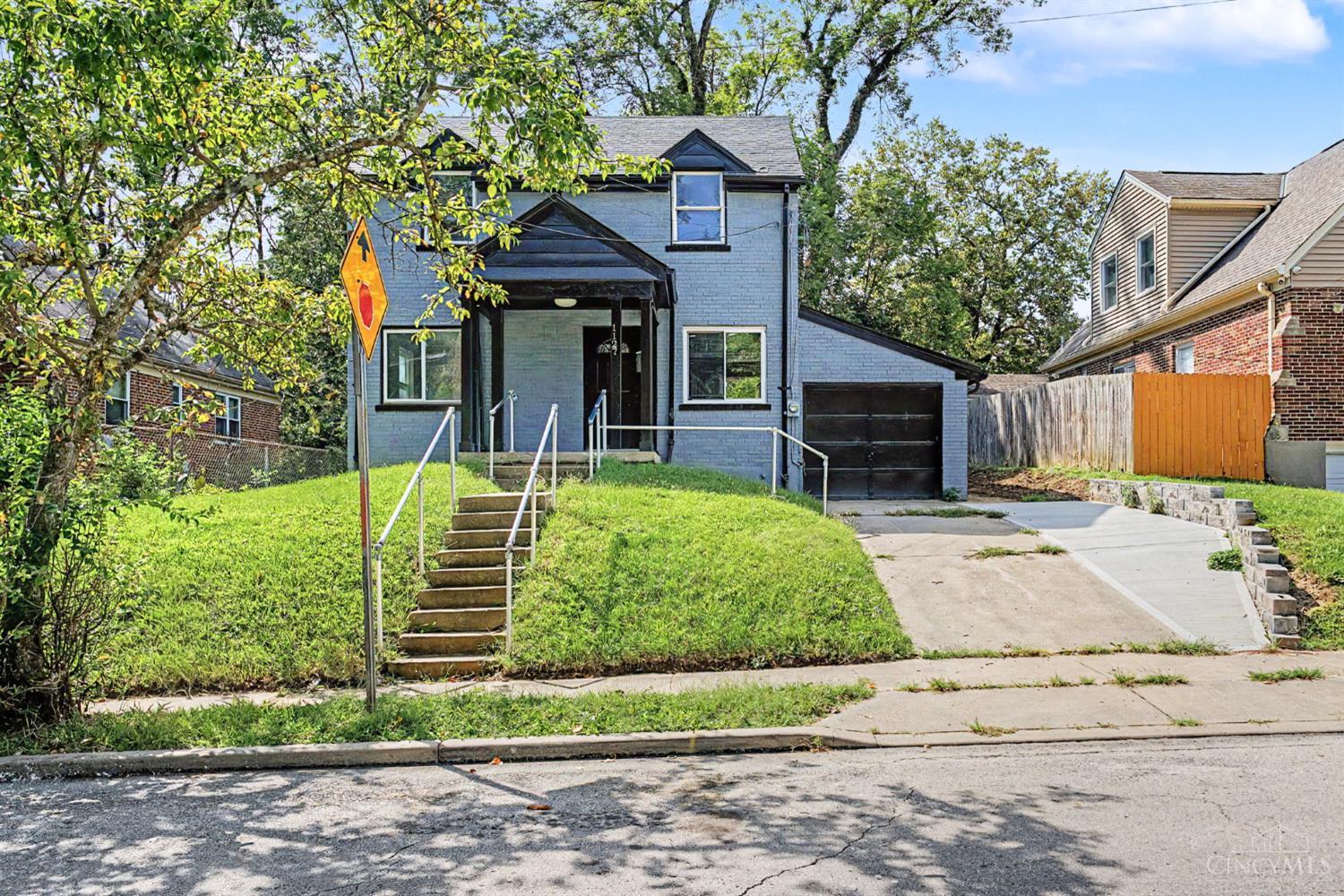 Photo 4 of Single family home for sale at 1127 Cedar Ave, Cincinnati, OH 45244 | MLS# 1893844 | Listing updated on 2026-09-15