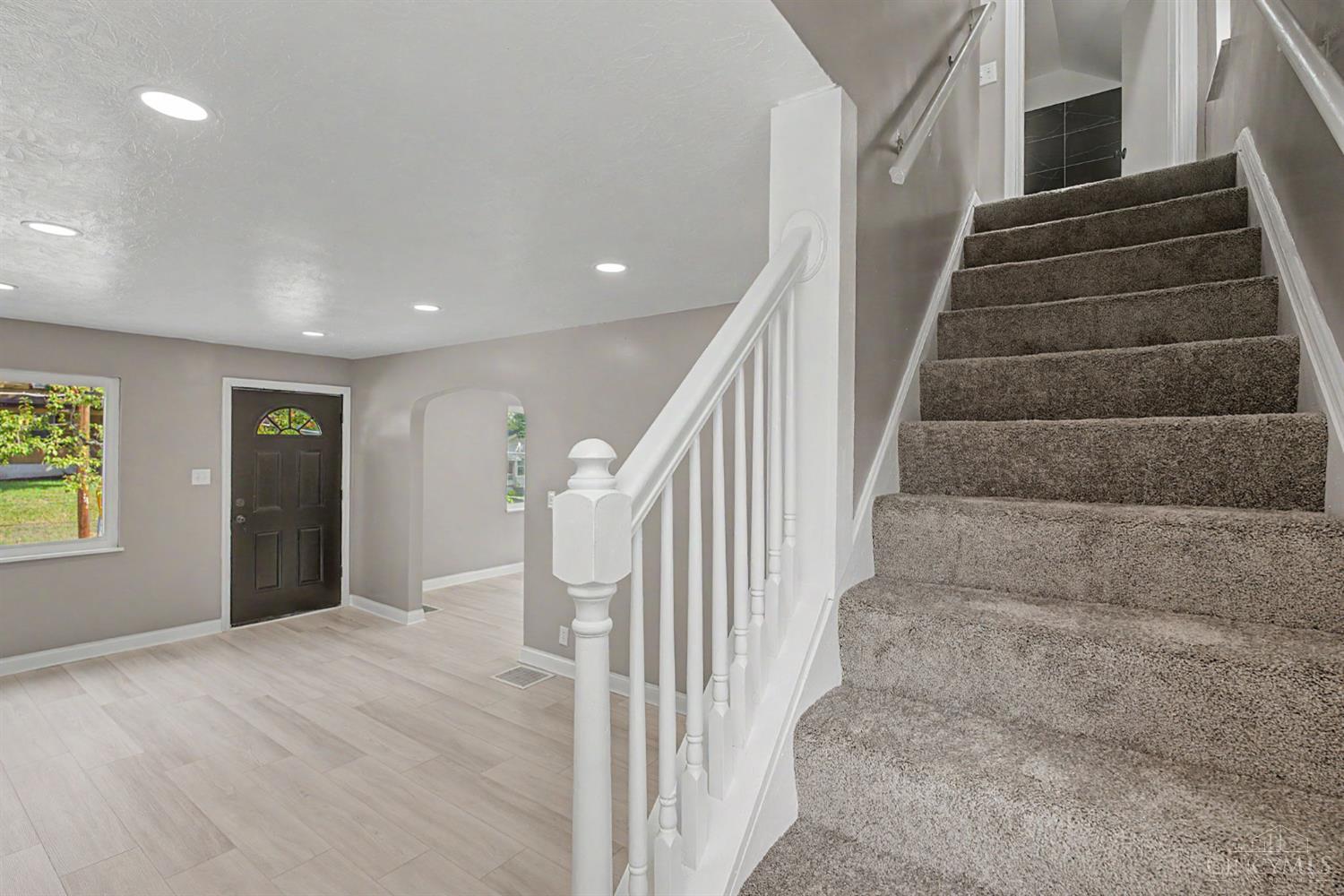 1127 Cedar Avenue, Cincinnati, OH, 45244 — photo 23
