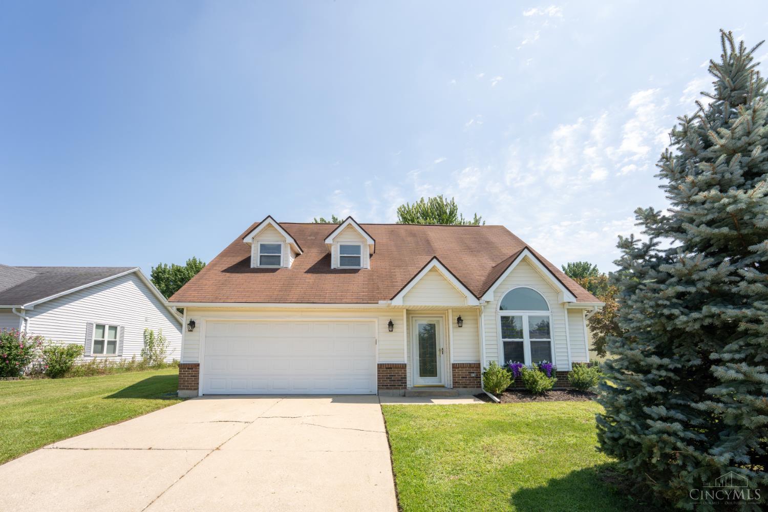 Single family home for sale at 6344 Lakota Meadows Dr, Liberty Twp, OH 45044 | MLS# 1893905