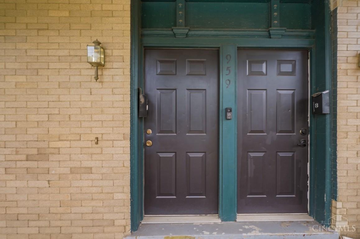 Photo 4 of House for sale at 959 Nassau St, Cincinnati, OH 45206 | MLS# 1893825 | Listing updated on 2026-09-15