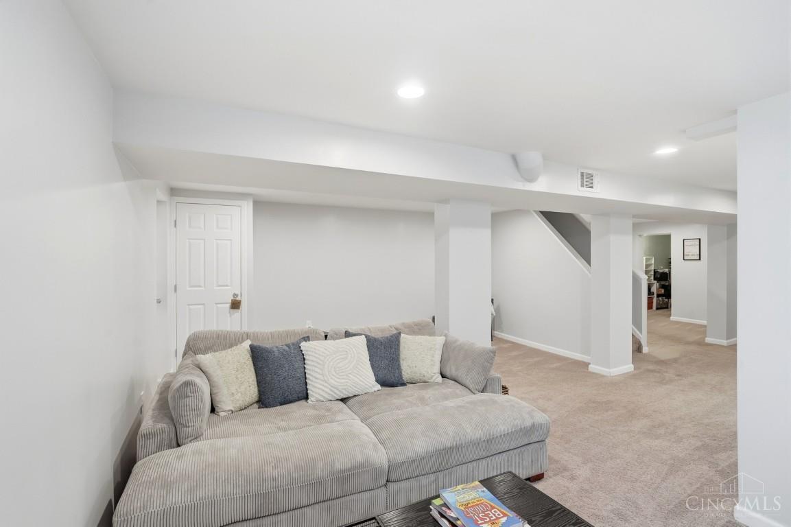 6136 Tahiti Drive, Cincinnati, OH, 45224 — photo 32