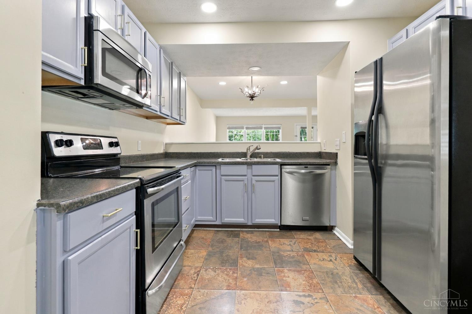 7576 Lake Pointe, Hamilton Twp, OH, 45039 — photo 7