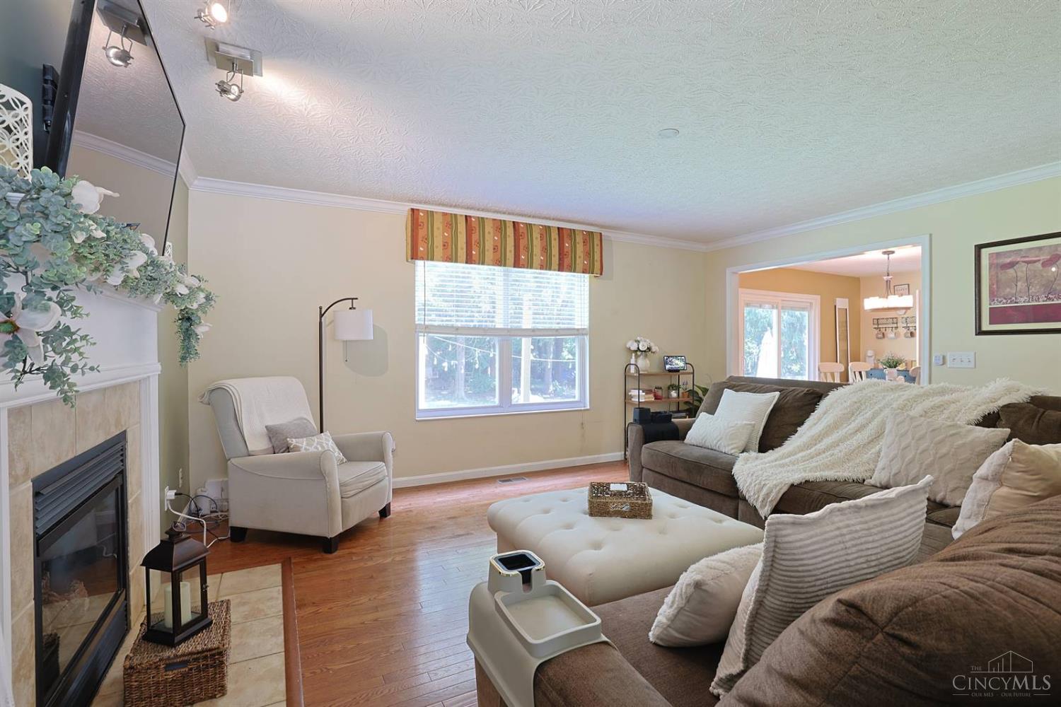 1147 Stableview Circle, Hamilton Twp, OH, 45039 — photo 9