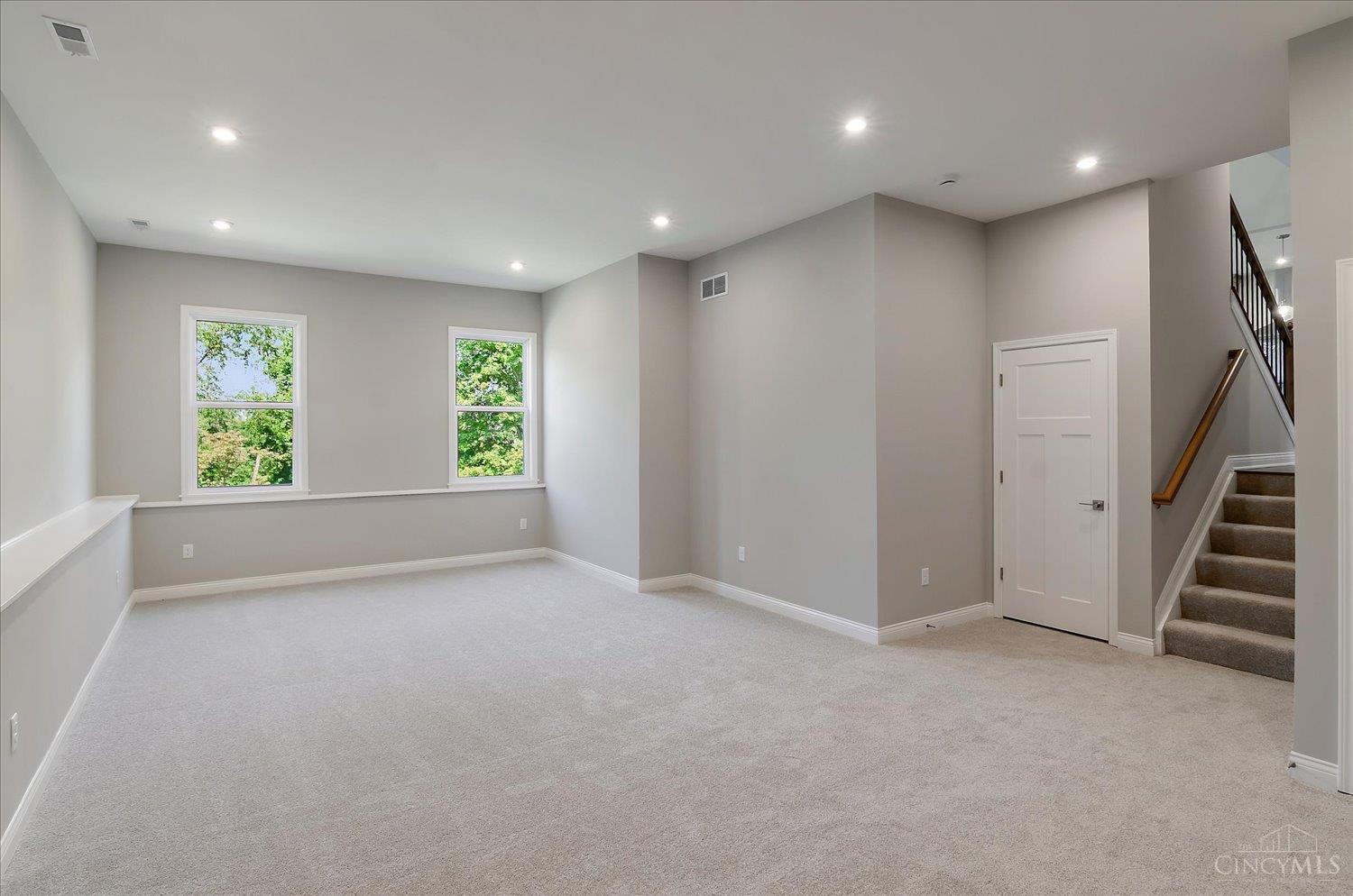 2460 Bent Grass Drive, Beavercreek, OH, 45431 — photo 11