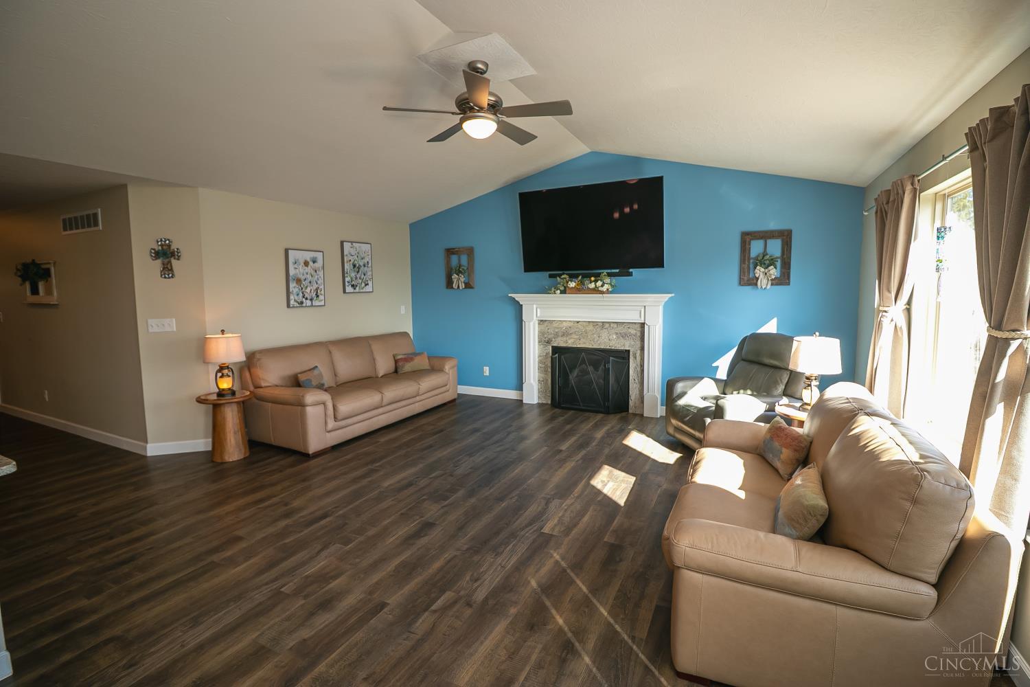 Photo 3 of Single family home for sale at 1331 Peregrine Way, Hamilton, OH 45013 | MLS# 1893882 | Listing updated on 2026-09-14