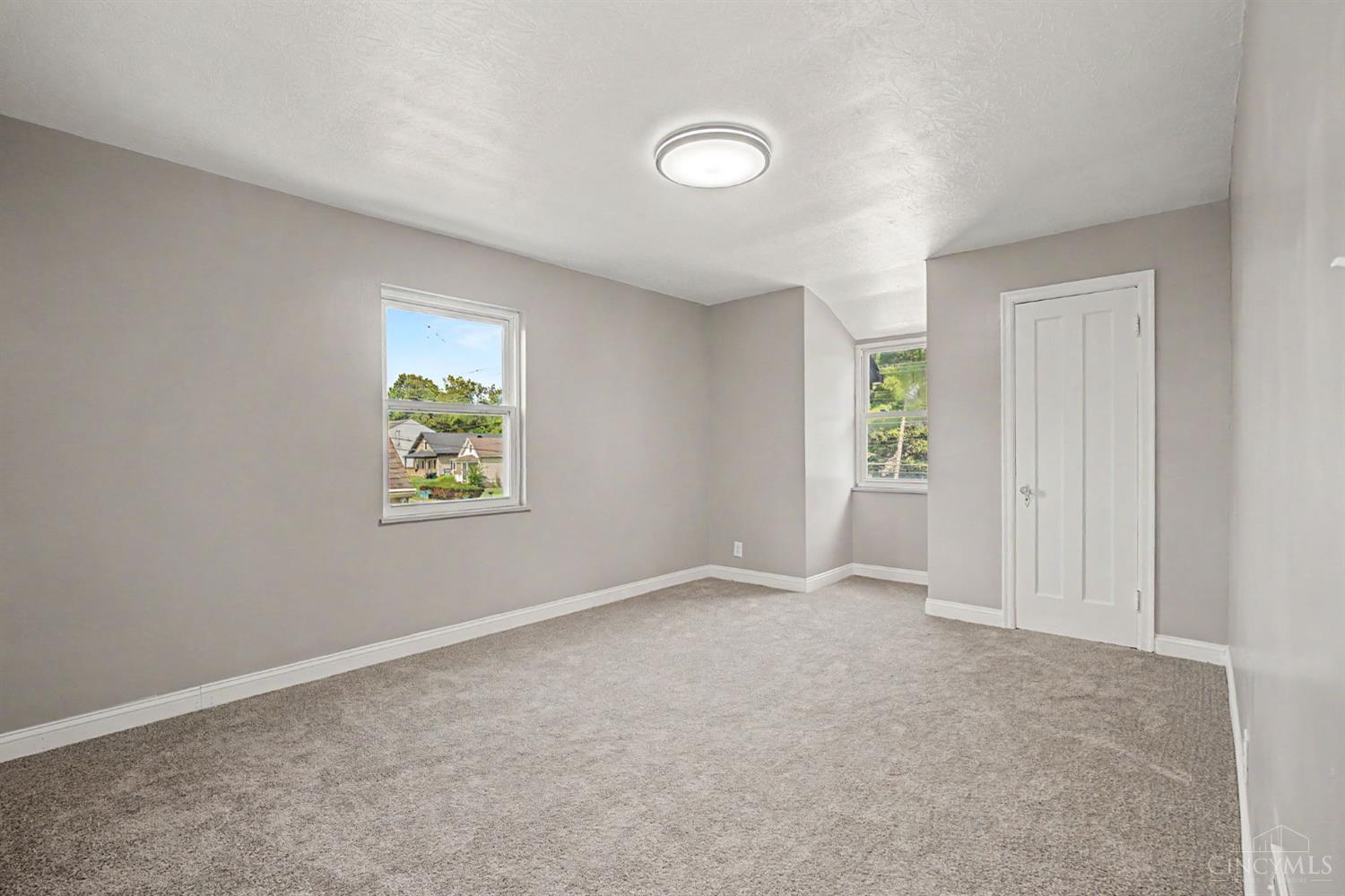 1127 Cedar Avenue, Cincinnati, OH, 45244 — photo 21