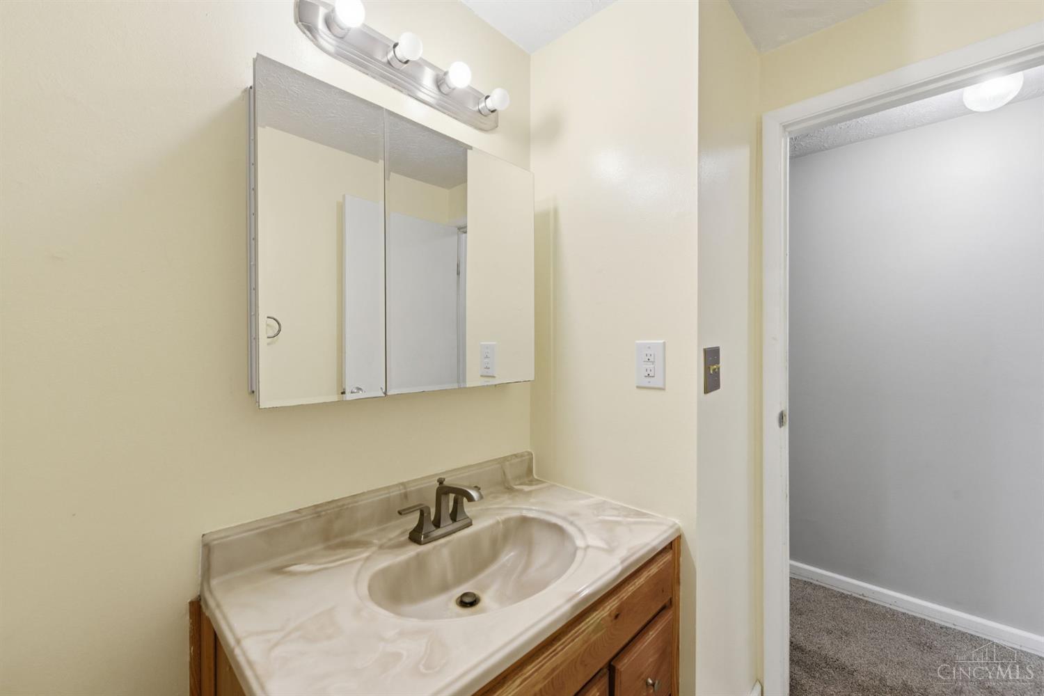 487 Brunswick Drive, Forest Park, OH, 45240 — photo 12