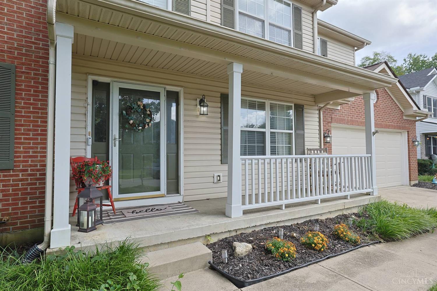 Photo 4 of Single family home for sale at 1147 Stableview Cir, Hamilton Twp, OH 45039 | MLS# 1893704 | Listing updated on 2026-09-14
