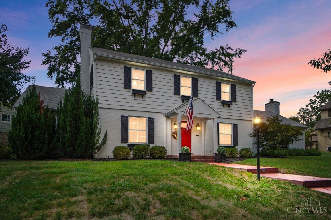 Single family home for sale at 3837 Oak St, Mariemont, OH 45227 | MLS# 1893554