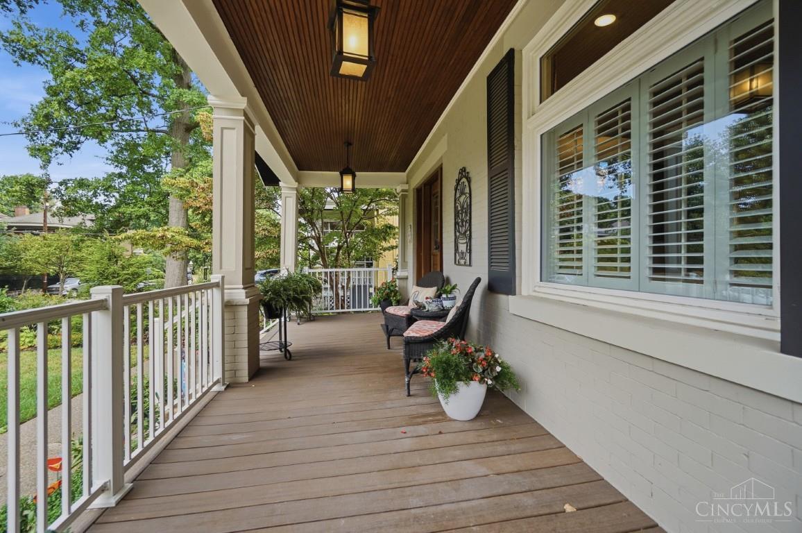 Photo 4 of Sale Pending at 3444 Stettinius Ave, Cincinnati, OH 45208 | MLS# 1893504 | Listing updated on 2026-09-29