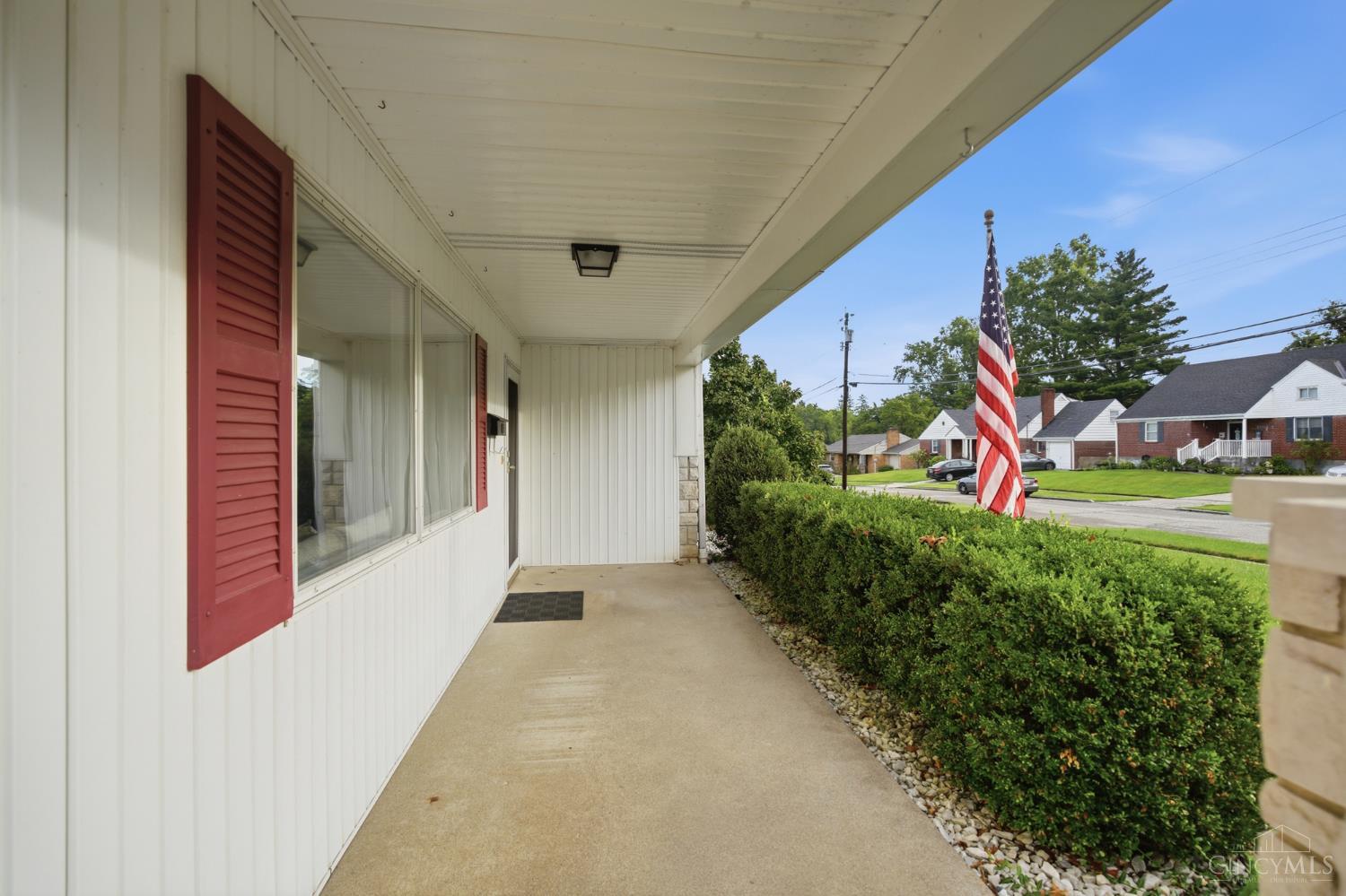 Photo 3 of Sale Pending at 5557 Fairwood Rd, Green Twp, OH 45239 | MLS# 1893182 | Listing updated on 2026-09-21