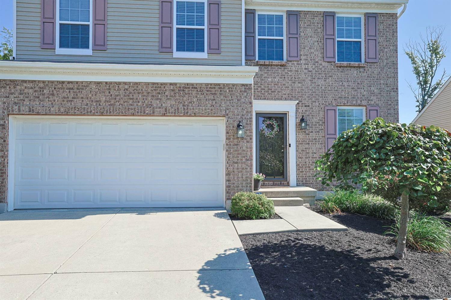 Photo 3 of Single family home for sale at 4166 Roland Crk Dr, Union Twp, OH 45245 | MLS# 1893952 | Listing updated on 2026-09-16