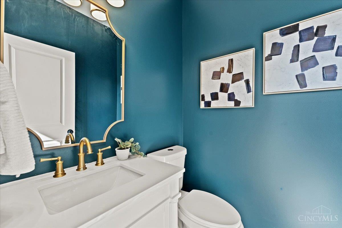 1570 St Leger Place, Cincinnati, OH, 45207 — photo 24