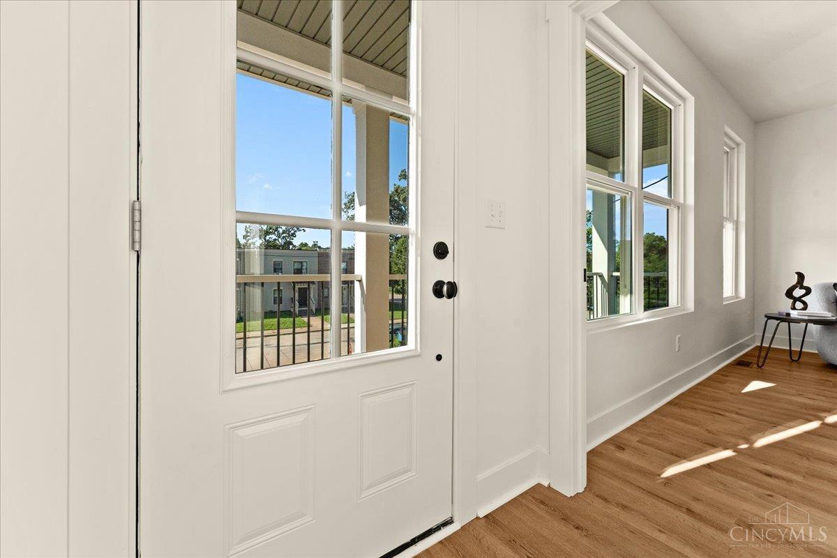 1570 St Leger Place, Cincinnati, OH, 45207 — photo 29