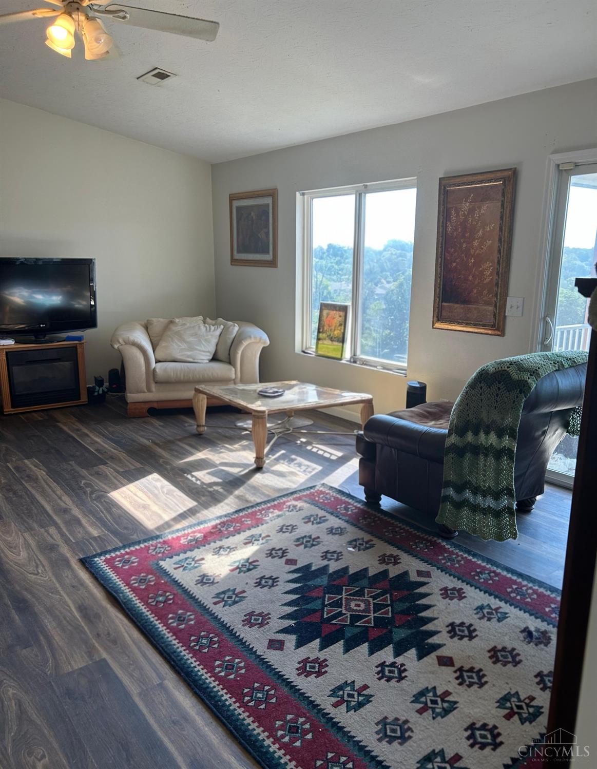 Photo 2 of Townhouse for sale at 2433 Elderberry Ct, Cincinnati, OH 45239 | MLS# 1893955 | Listing updated on 2026-09-16