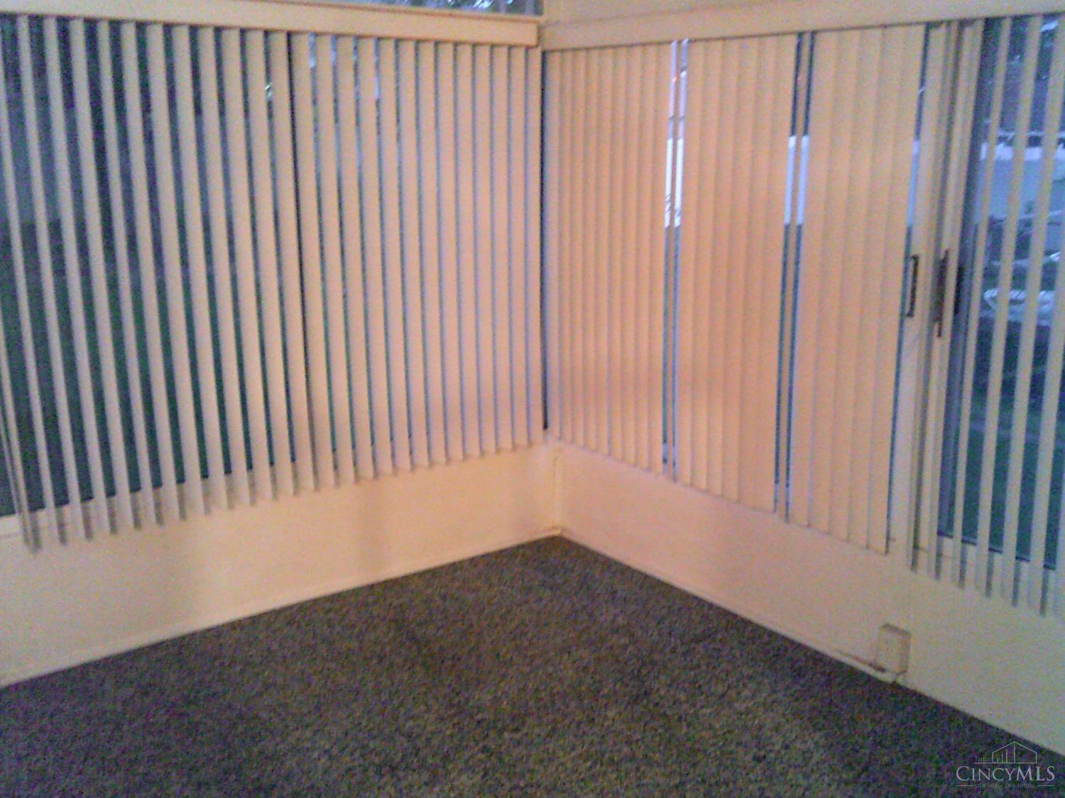 Photo 26 of Single family home for sale at 301 Jackson Ln, Middletown, OH 45044 | MLS# 1892365 | Listing updated on 2026-09-15