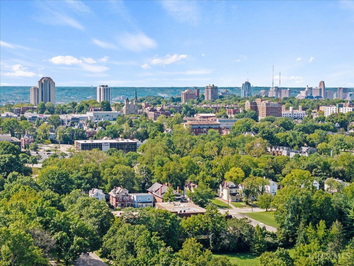 1570 St Leger Place, Cincinnati, OH, 45207 — photo 55