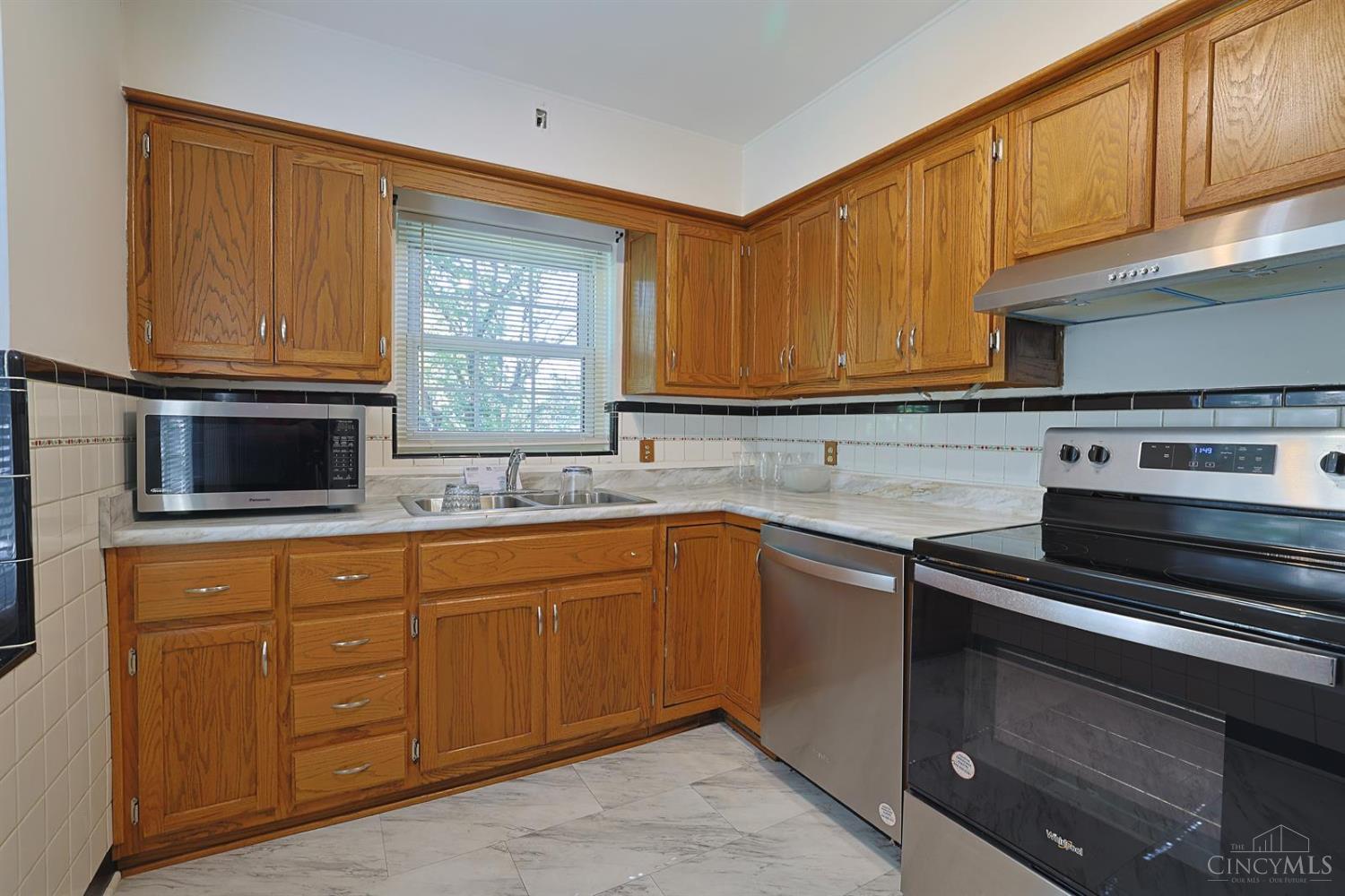 5631 Colerain Avenue, Cincinnati, OH, 45239 — photo 38