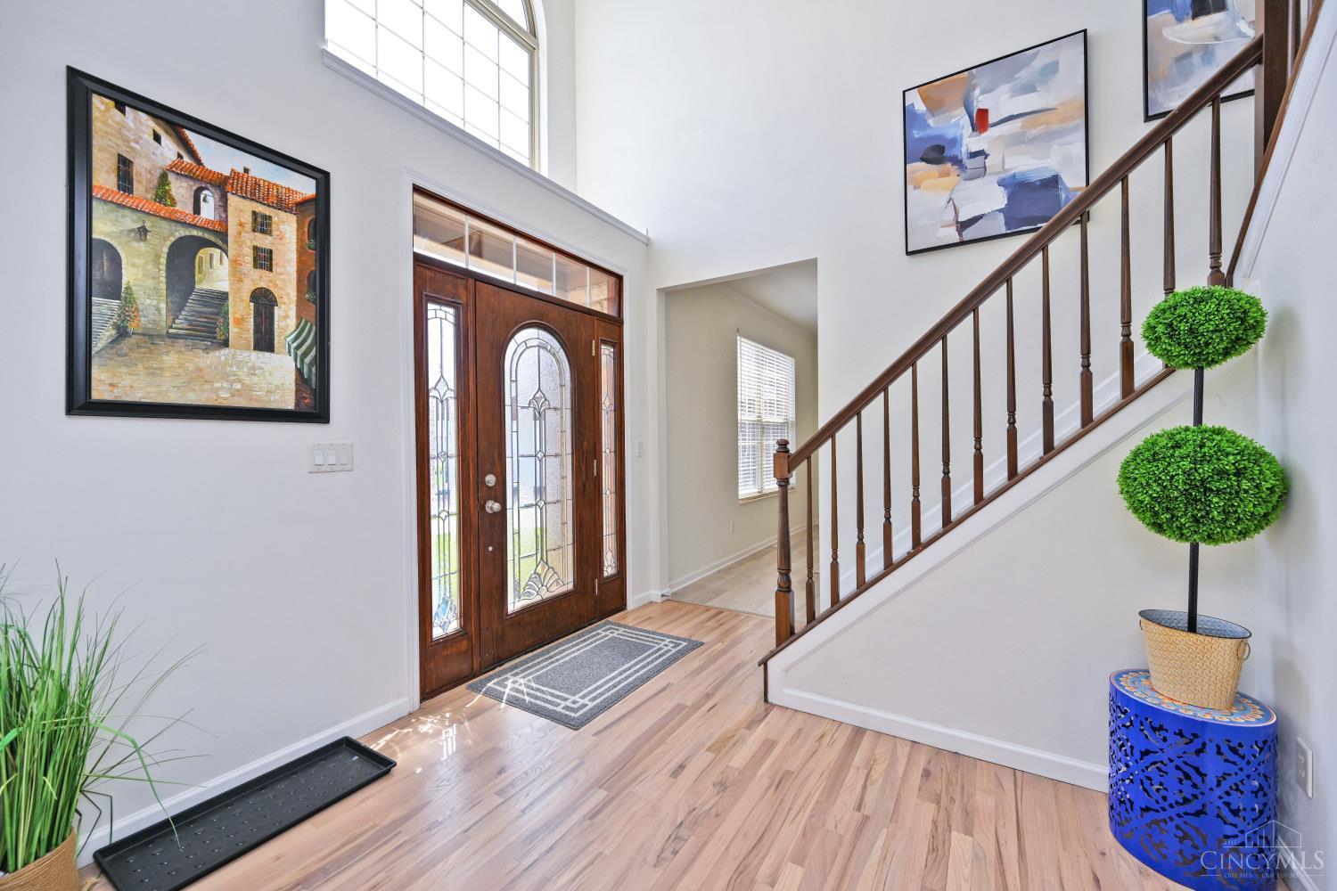 Photo 3 of Sale Pending at 5589 Rosebrook Way, Mason, OH 45040 | MLS# 1894052 | Listing updated on 2026-09-22