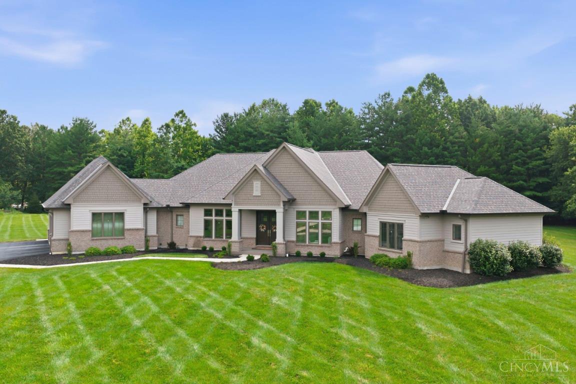 Single family home for sale at 2 Birdhaven Ln, Montgomery, OH 45242 | MLS# 1894000
