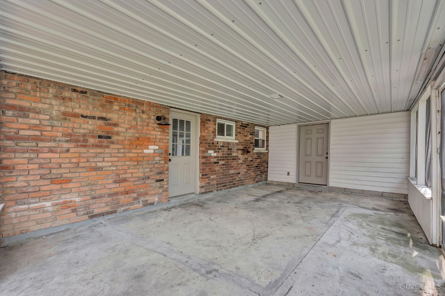 5452 Ehrling Road, Columbia Twp, OH, 45227 — photo 37