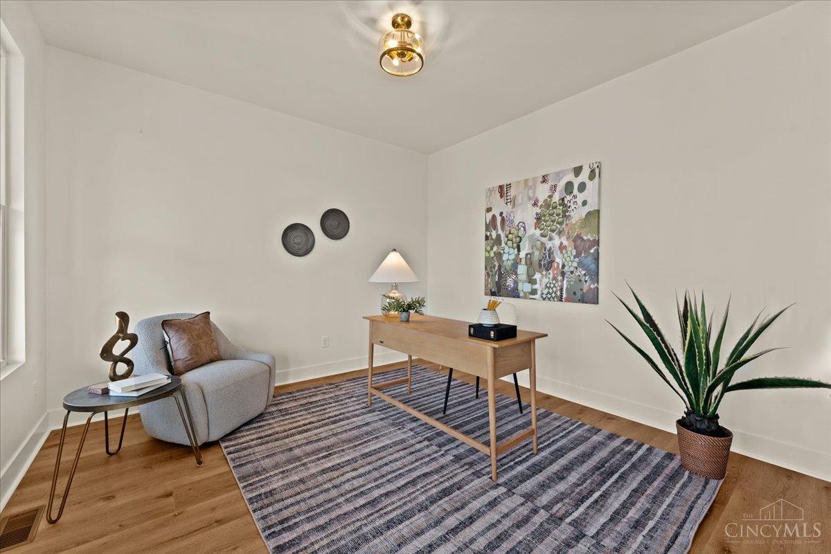 1570 St Leger Place, Cincinnati, OH, 45207 — photo 26
