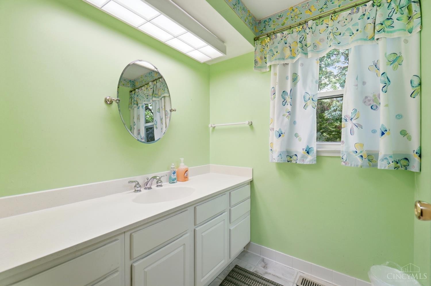 11962 Cedarcreek Drive, Springfield Twp., OH, 45240 — photo 30