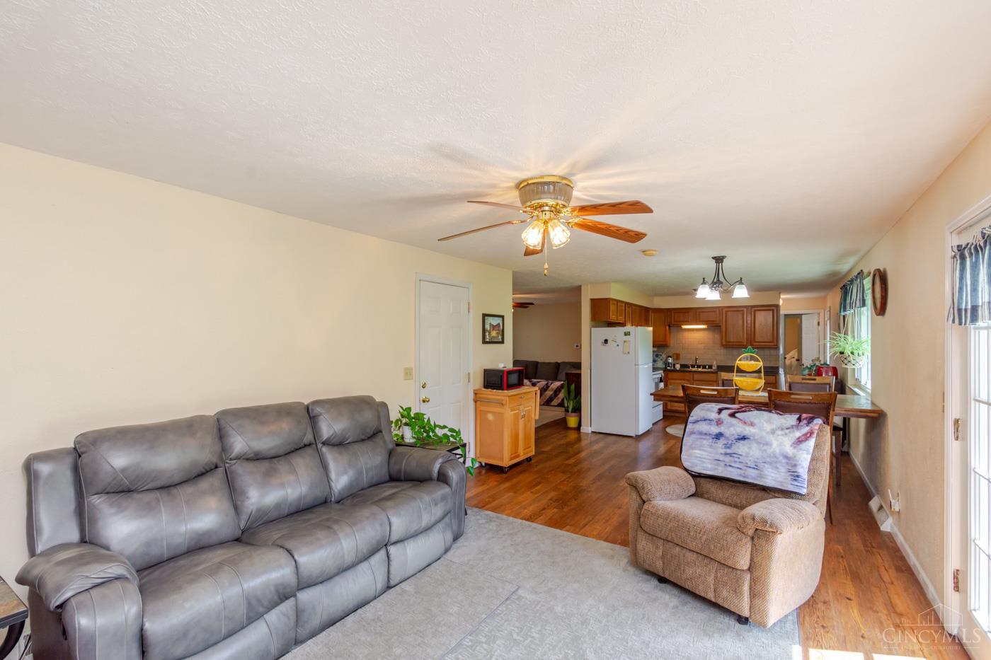 3370 Scheying Road, Twin Twp, OH, 45338 — photo 9