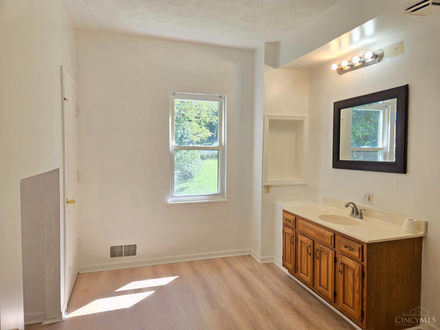 1542 Reeder Road, Vernon Twp, OH, 45107 — photo 23