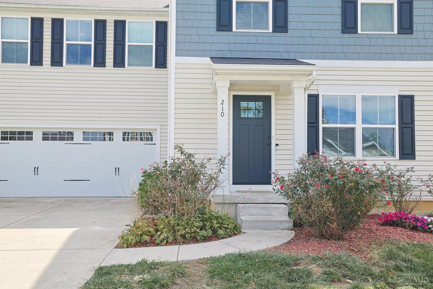 Photo 3 of Sale Pending at 210 Wooded Ridge Dr, Batavia Twp, OH 45102 | MLS# 1893918 | Listing updated on 2026-10-02