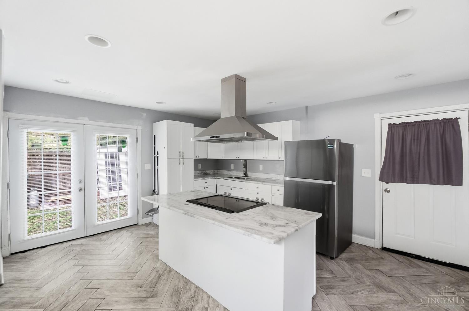 Photo 4 of Single family home for sale at 118 Winkler, Cincinnati, OH 45219 | MLS# 1894093 | Listing updated on 2026-09-15