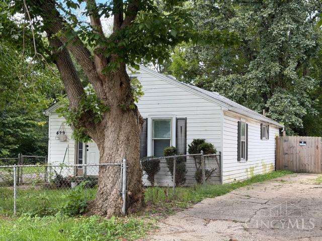 Photo 2 of Single family home for sale at 429 N Rohrer Blvd, Dayton, OH 45404 | MLS# 1894050 | Listing updated on 2026-09-15