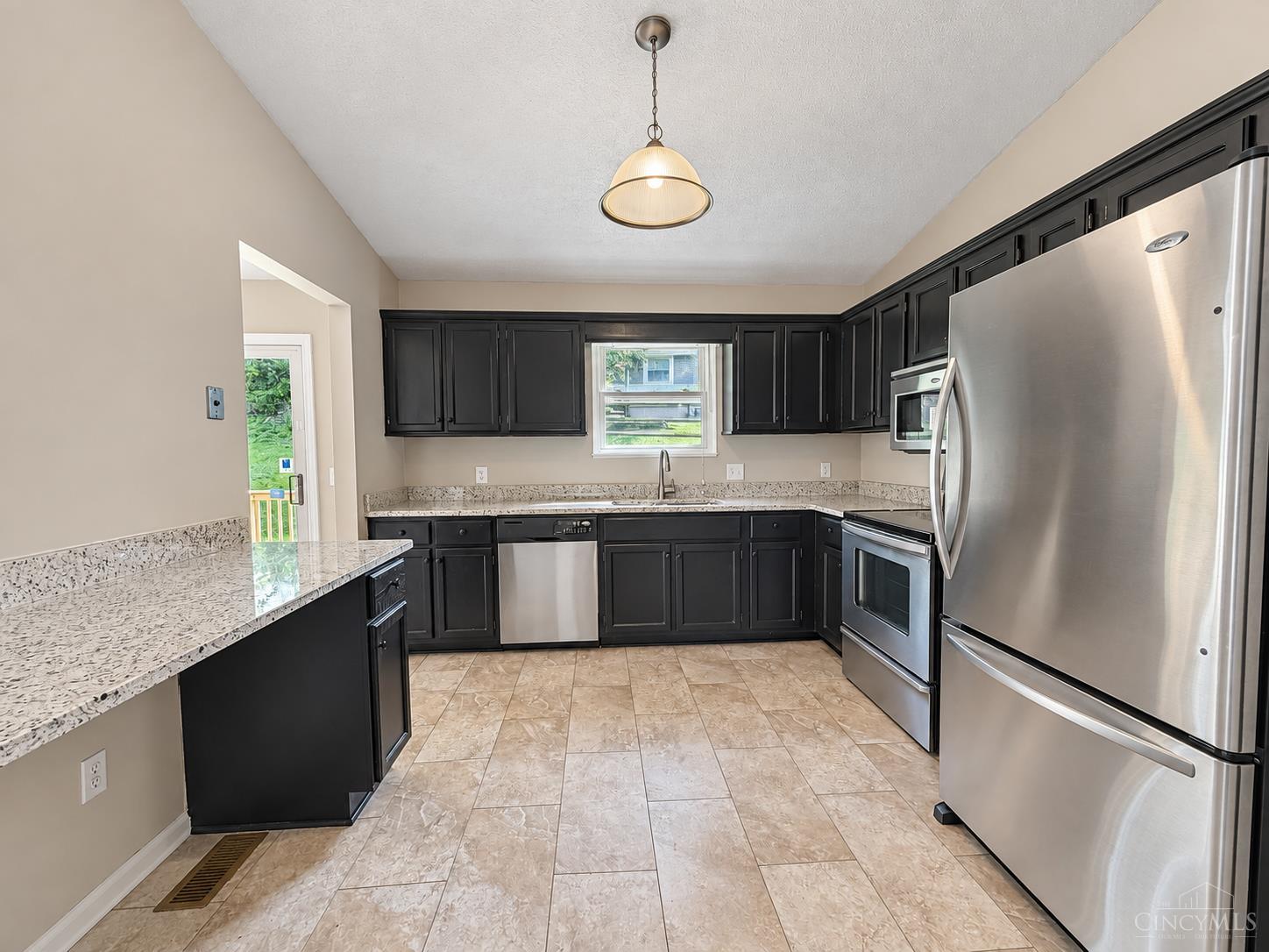 5569 Partridge Circle, West Chester, OH, 45069 — photo 8